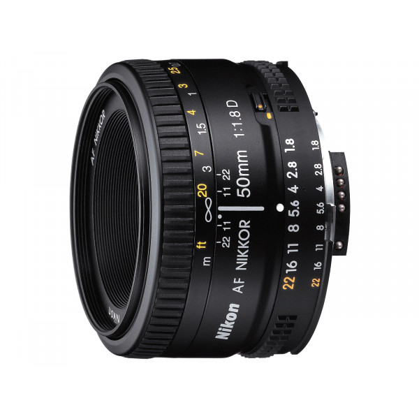 Nikon 50 mm/F 1.8 AF D-31